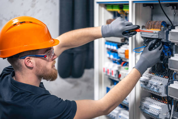 Best Affordable Emergency Electrician  in Horizon City, TX